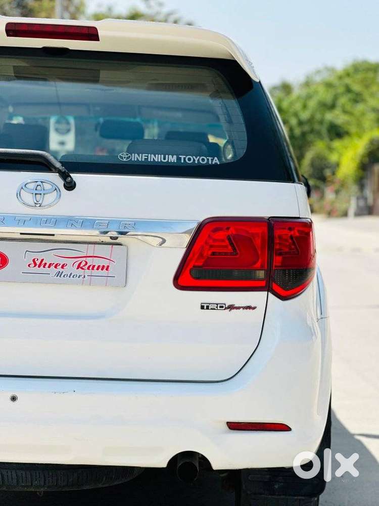 Toyota Fortuner 3.0 4x2 Automatic, 2014, Diesel