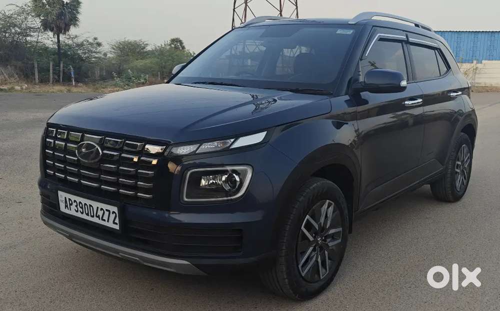 Hyundai Venue 2022 Diesel 55000 Km Driven