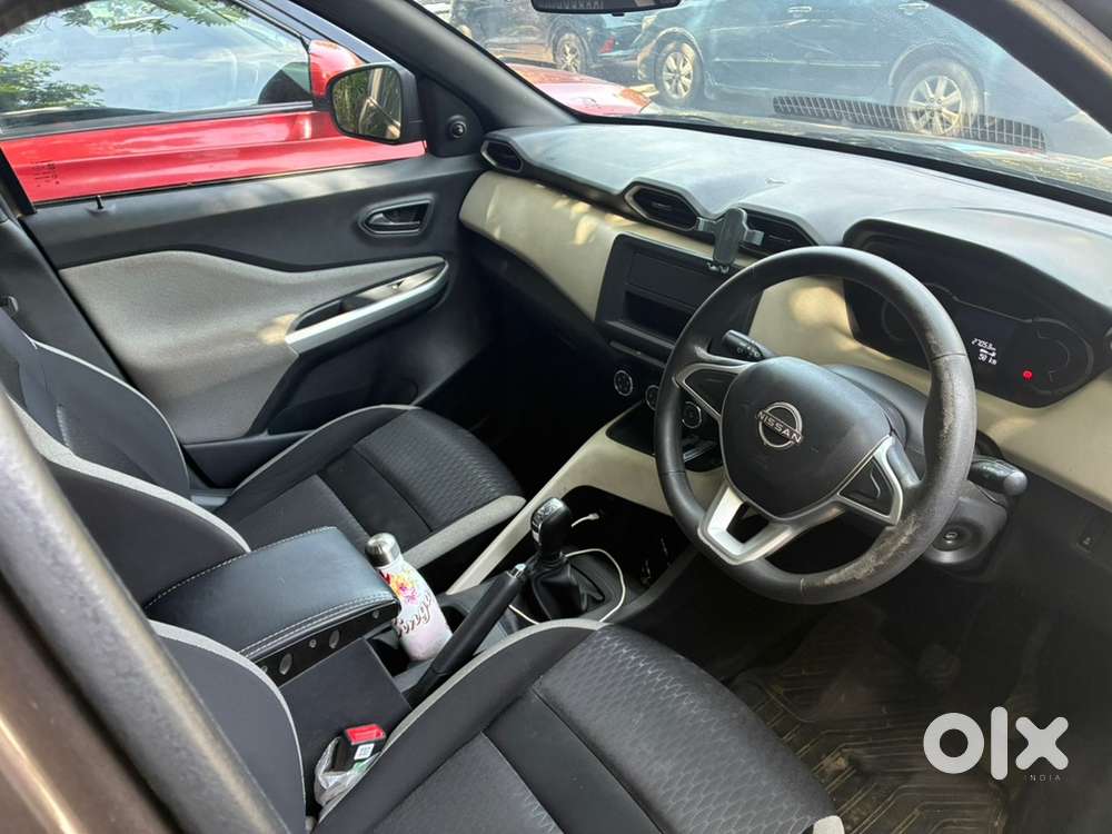 Nissan Magnite 2024 Petrol Well Maintained