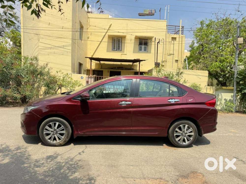Honda City I-vtec V, 2017, Petrol