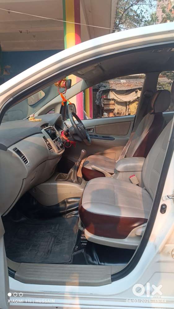 Toyota Innova 2.5 Vx (diesel) 8 Seater, 2016, Diesel