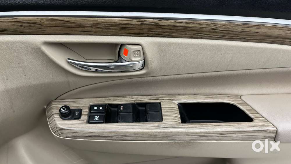 Maruti Suzuki Ciaz 1.5 Alpha Shvs Petrol, 2019, Petrol