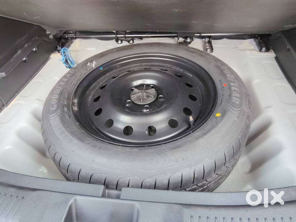 Maruti Suzuki Grand Vitara 1.5 Sigma Smart Hybrid, 2025, Petrol