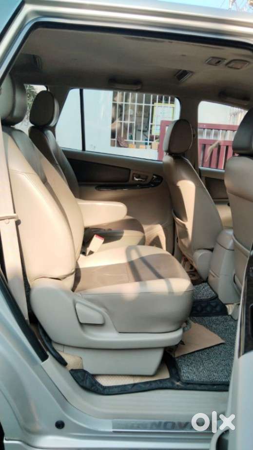Toyota Innova 2.5 Z Diesel 7 Seater, 2014, Diesel