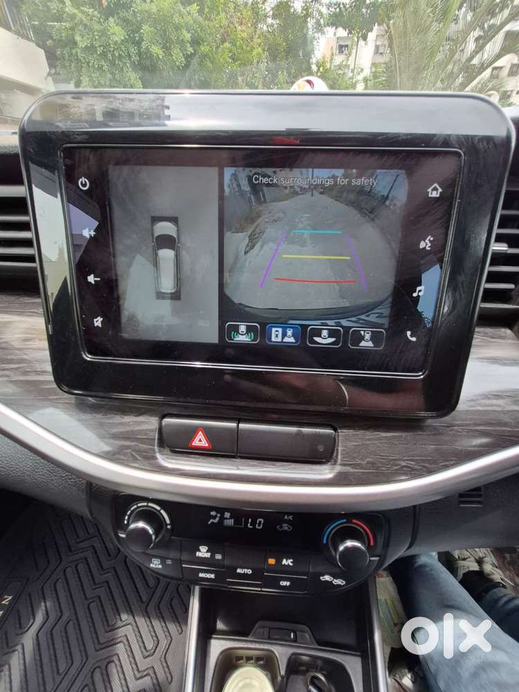 Maruti Suzuki Xl6 1.5 Alpha Mt, 2023, Petrol