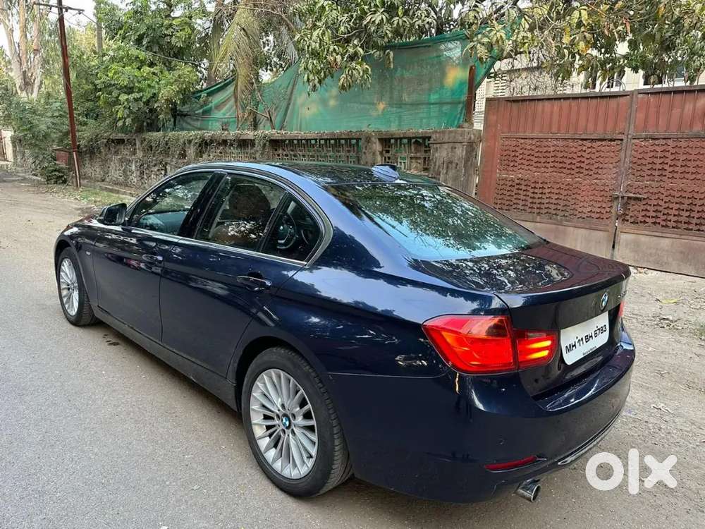 Bmw 3 Series, Top Model ,luxury Line, Cream Condition.