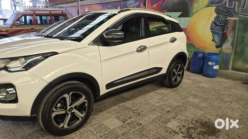 Tata Nexon 2023 Petrol Top Model