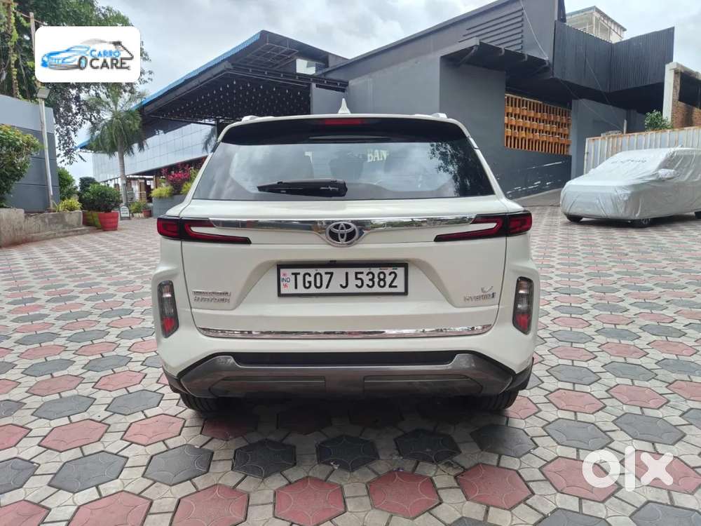 Toyota Urban Cruiser Hyryder 1.5 V Hybrid, 2024, Petrol