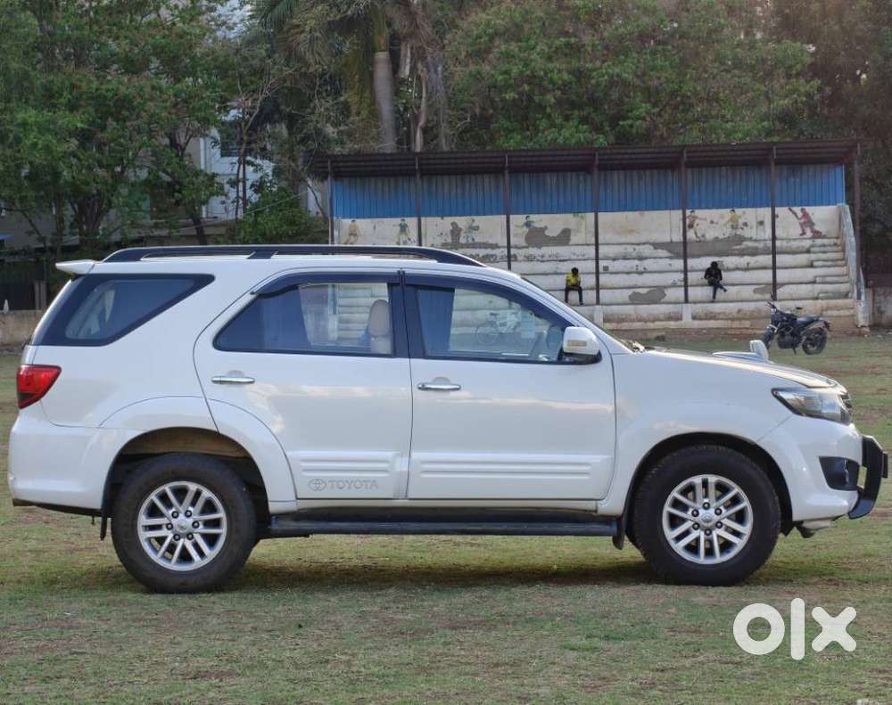 Toyota Fortuner 3.0 4x2 Automatic, 2012, Diesel