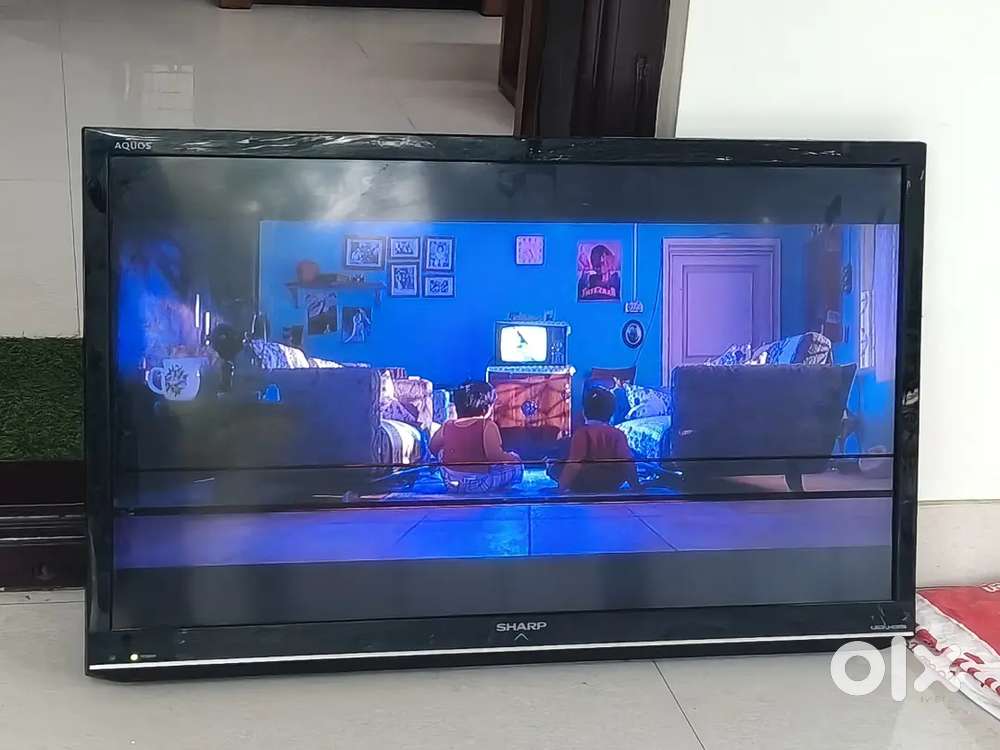 Sharp Tv( 32 inch)*working condition
