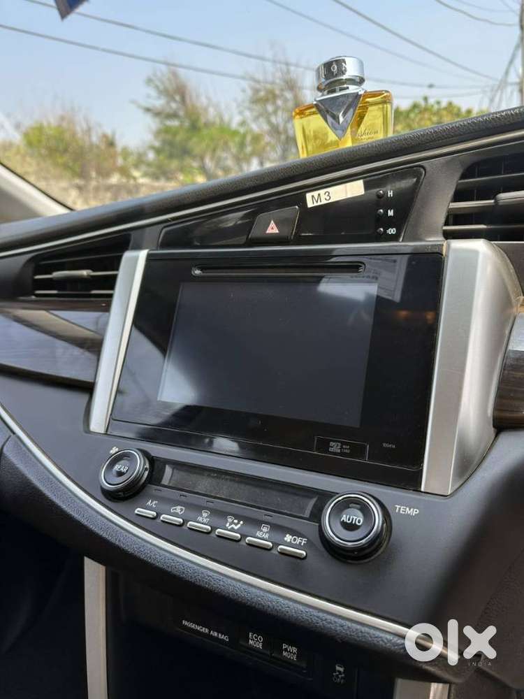 Toyota Innova Crysta 2.8z Automatic, 2018, Diesel