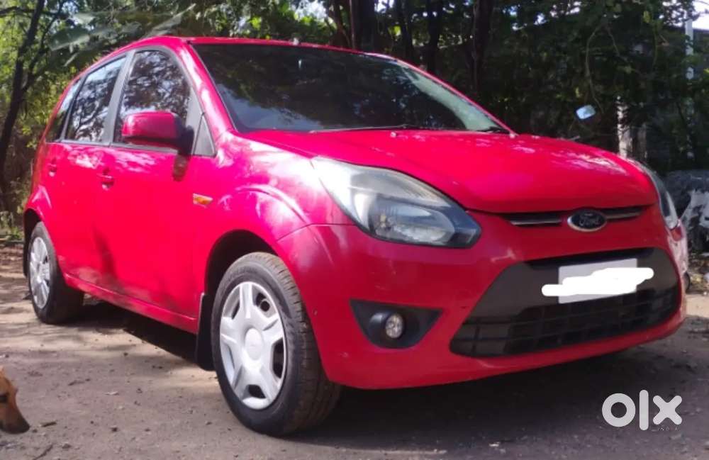 Ford Figo Titanium 2011 Diesel