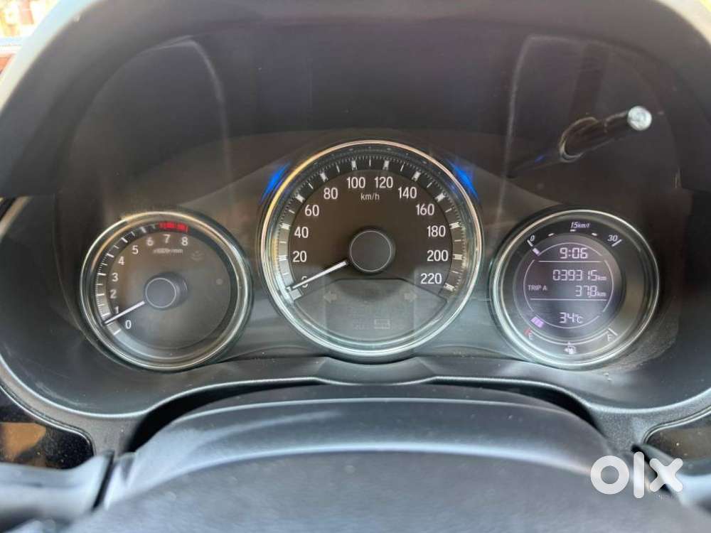 Honda City I-vtec V, 2020, Petrol