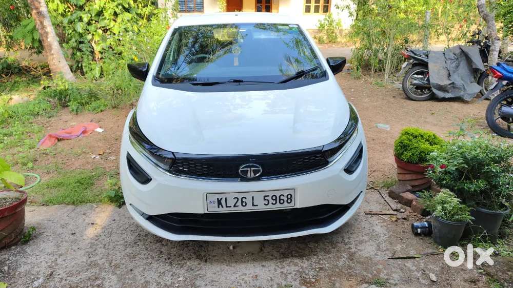 Tata Altroz 1.2 Xe 2019 ഓണർ Amma മോൾ ആണ്.