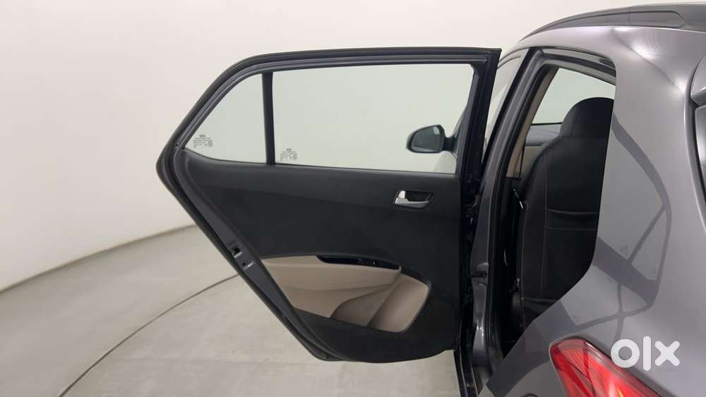 Hyundai Grand I10 1.2 Kappa Sportz, 2016, Petrol