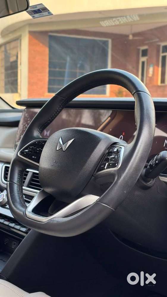 Mahindra Xuv700, 2022, Diesel