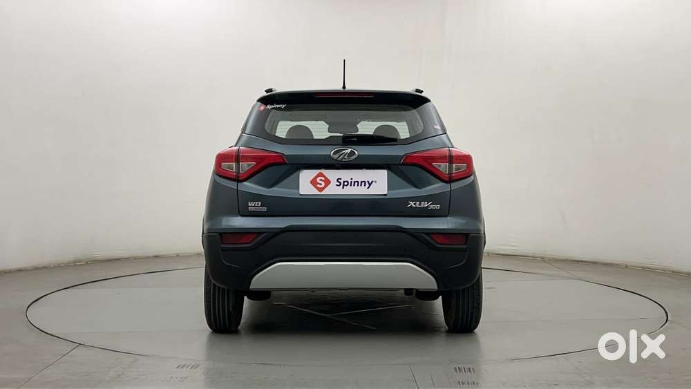 Mahindra Xuv300