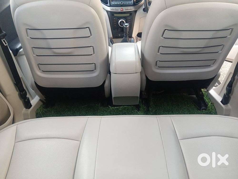 Mahindra Xuv300 W8 Option Diesel, 2021, Diesel