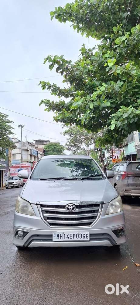Toyota Innova 2014 Diesel Well Maintained