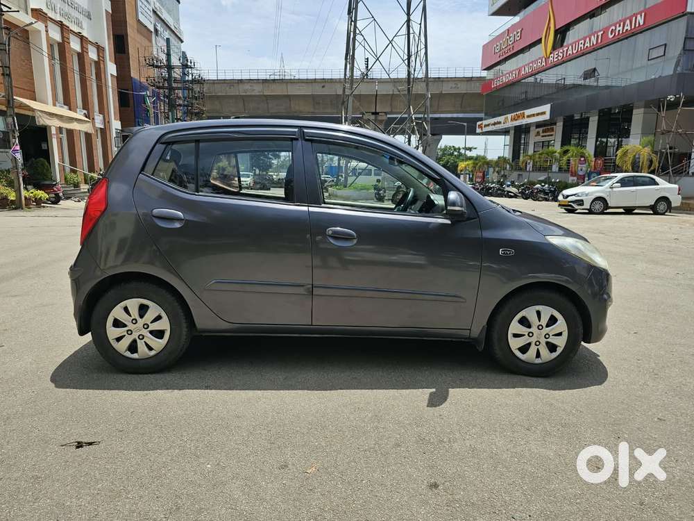 Hyundai I10 Sportz At, 2011, Petrol