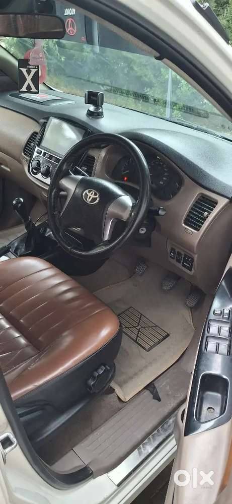 Toyota Innova 2016 Diesel Well Maintained