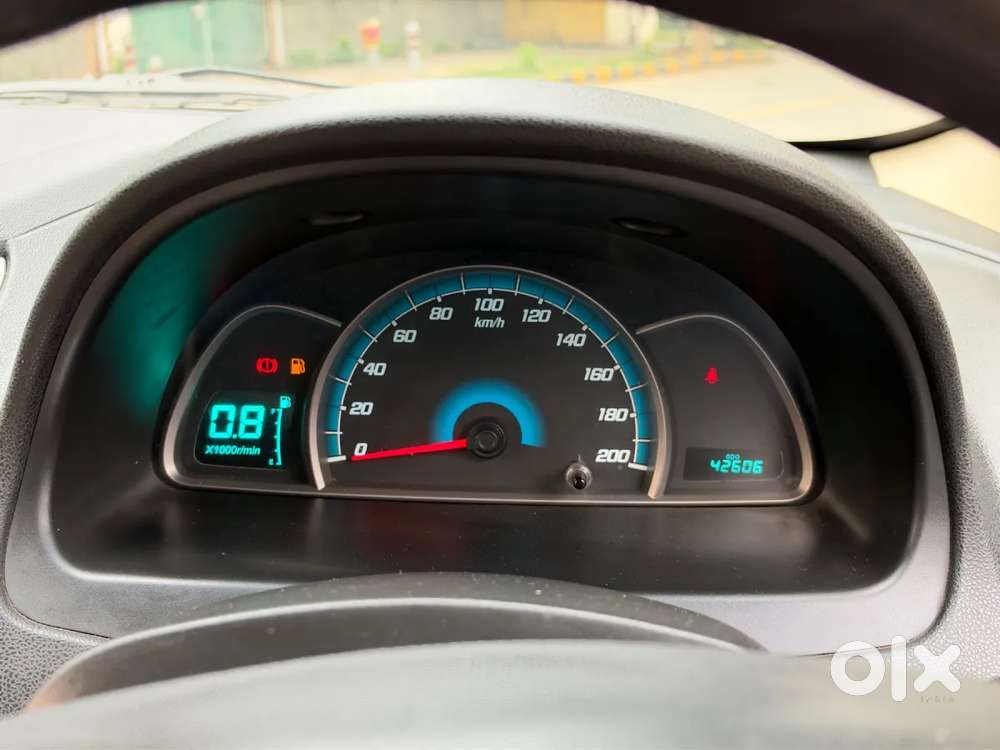 Chevrolet Sail, 2015, Petrol