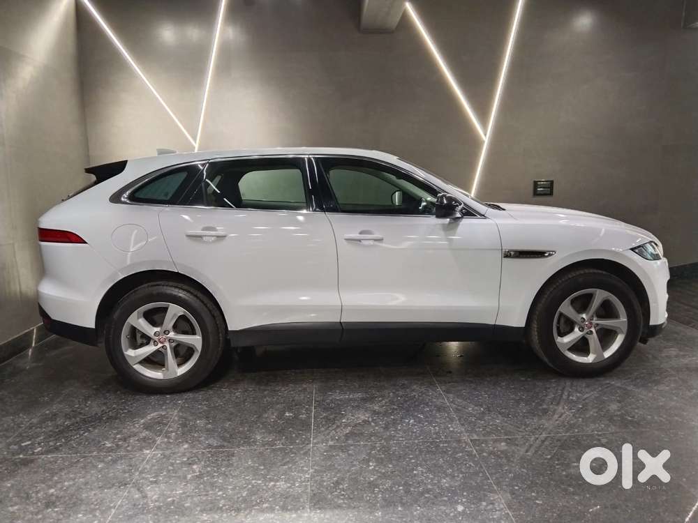 Jaguar F-pace Prestige 2.0 Petrol, 2019, Petrol