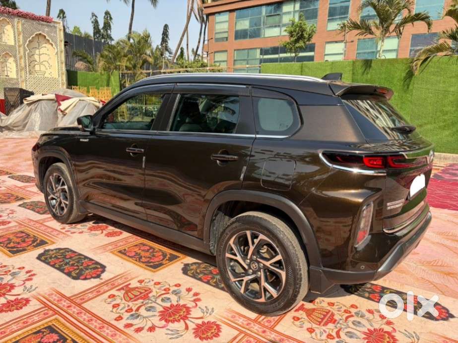 Toyota Urban Cruiser Hyryder 1.5 V Hybrid, 2023, Petrol