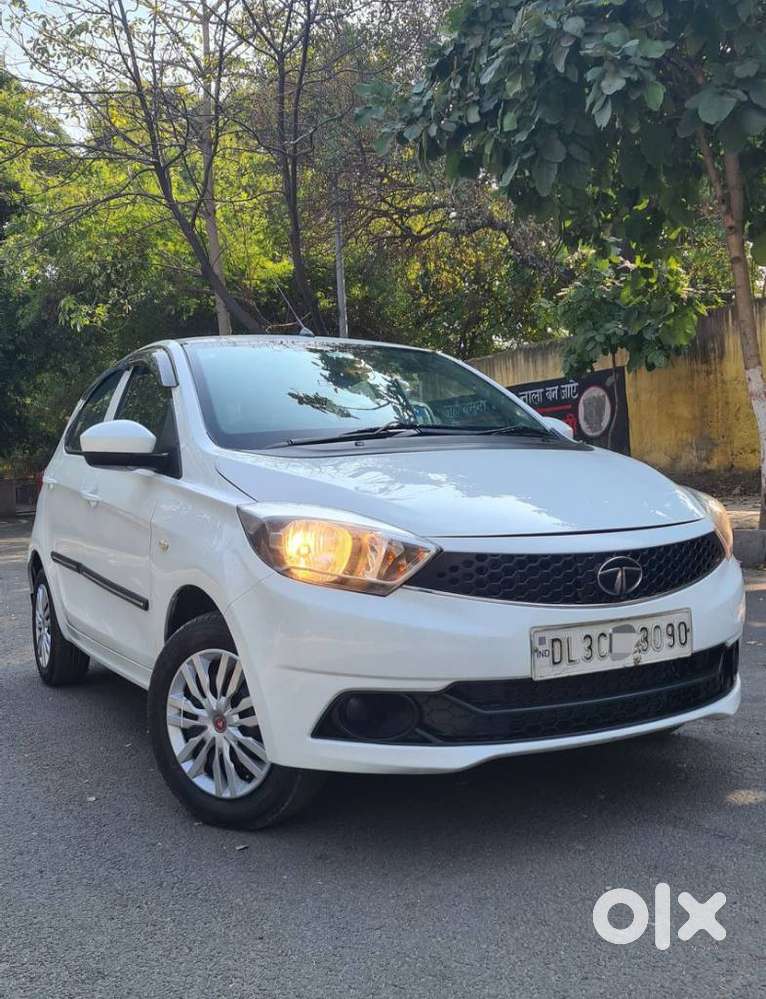 Tata Tiago 1.2 Revotron Xt (o), 2018, Petrol