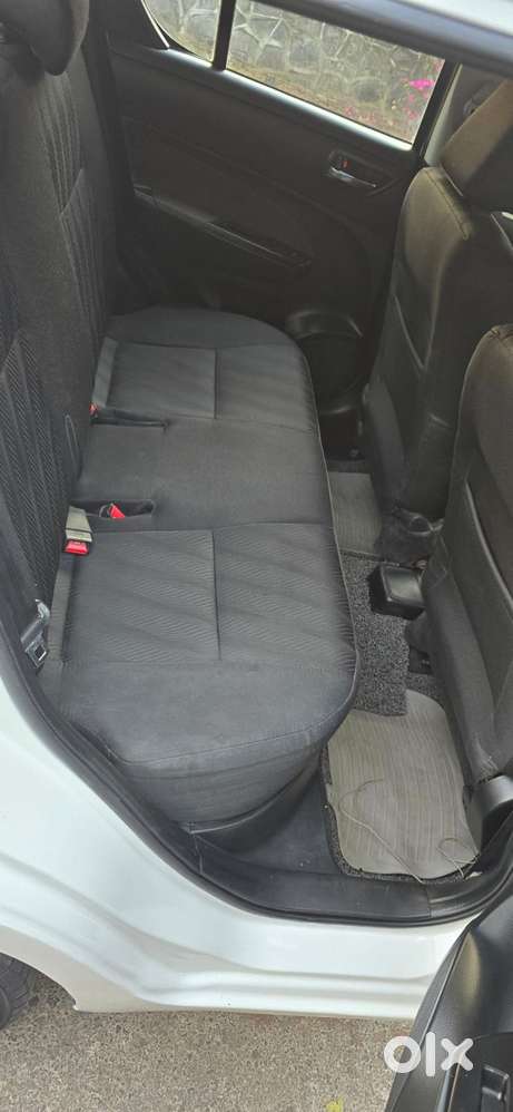 Maruti Suzuki Swift Vxi Abs Bsiv, 2014, Petrol