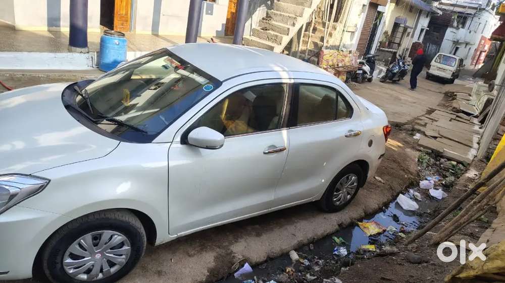 Maruti Suzuki Dzire 2017 Diesel 165000 Km Driven