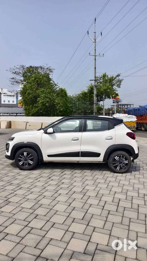 Renault Kwid Rxt Amt Climber (automatic), 2023, Petrol