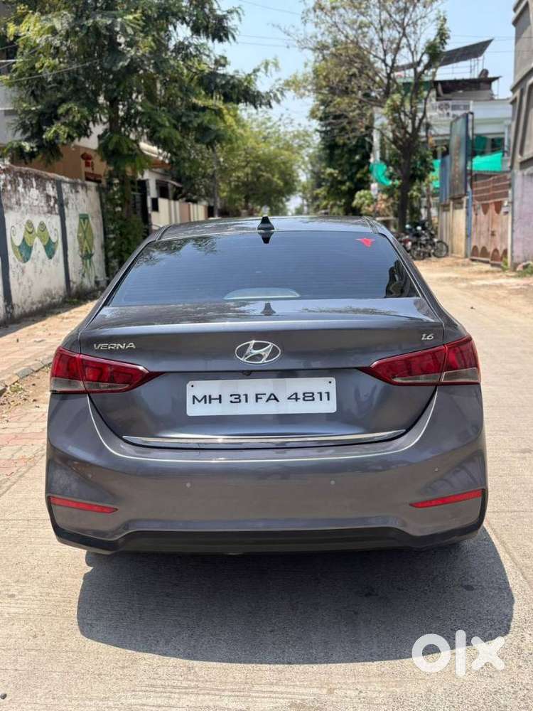 Hyundai Verna Transform 1.6 Sx Vtvt, 2016