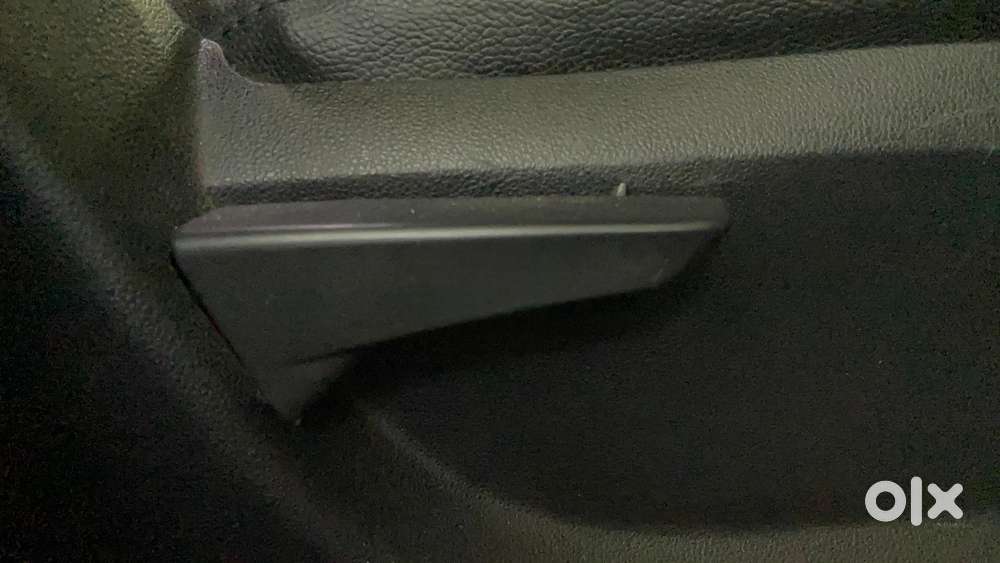 Mahindra Kuv 100 2016-2017 Mfalcon G80 K4, 2016, Petrol