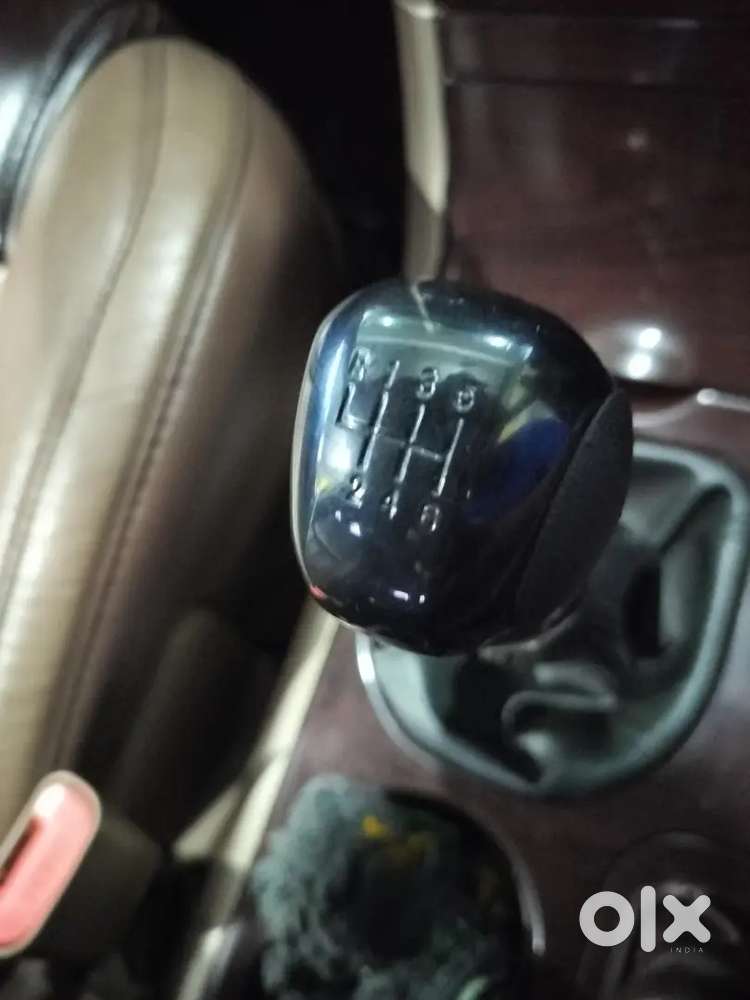 Mahindra Xuv500 2012 Diesel 120000 Km Driven