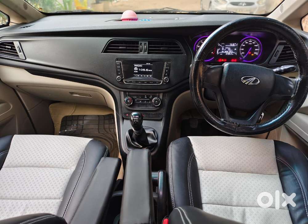 Mahindra Marazzo M4, 2018, Diesel