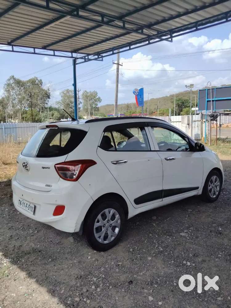 Hyundai Grand I10 Sportz 2014 Diesel Car