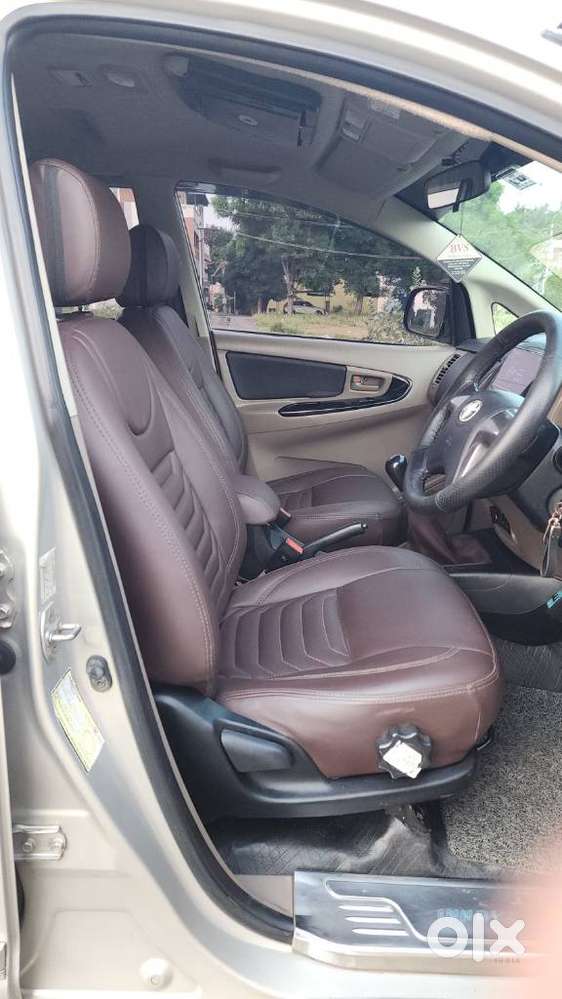 Toyota Innova 2.5 G (diesel) 7 Seater, 2016, Diesel