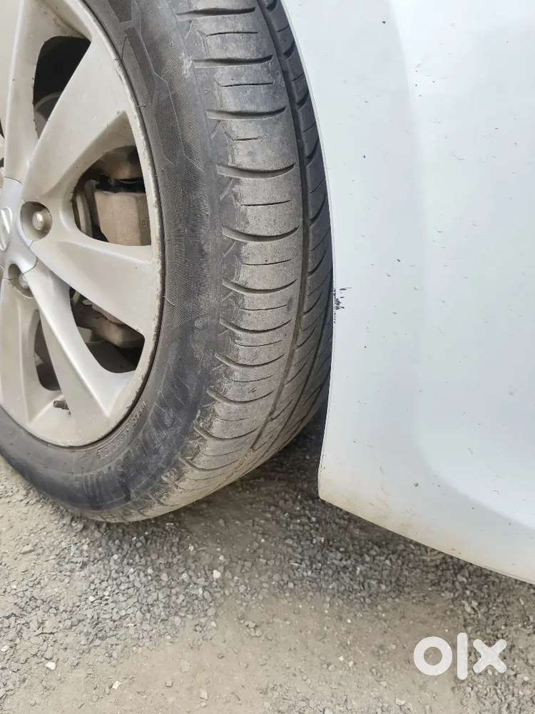 Hyundai Verna 2011
