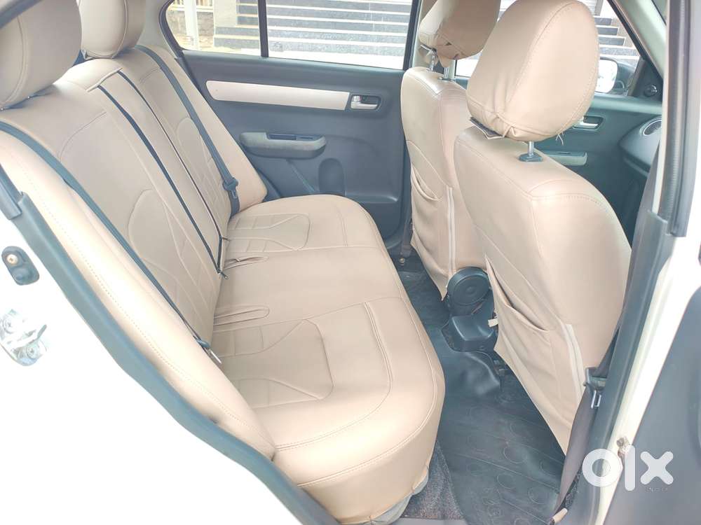 Maruti Suzuki Swift Dzire 1.2 Vxi Bsiv, 2011, Petrol