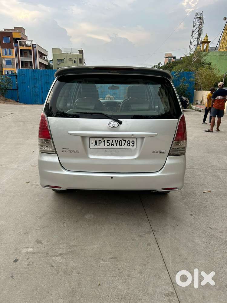 Toyota Innova 2.5 G (diesel) 7 Seater, 2011, Diesel
