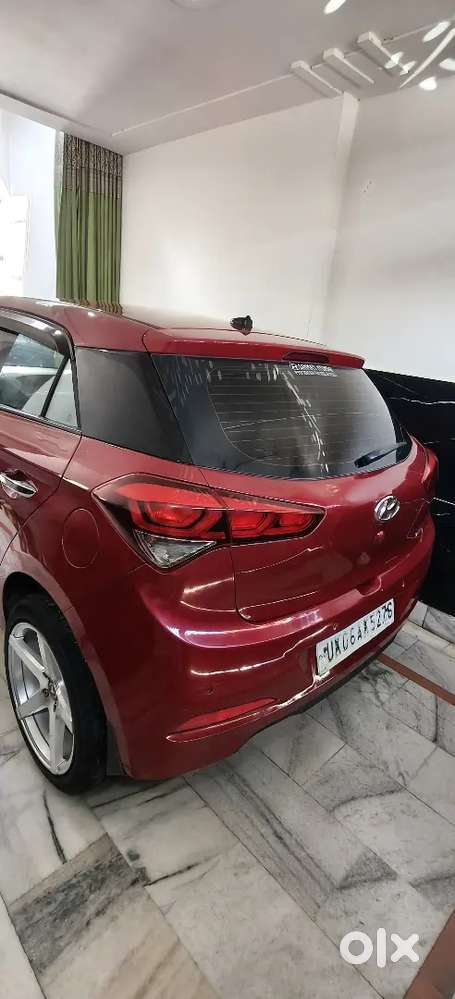 Hyundai I20 2016 Diesel 75000 Km Driven With Alloy