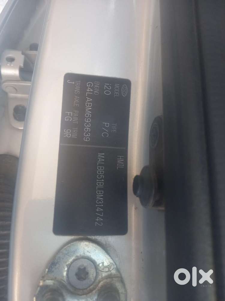 Hyundai I20 Magna 1.2 Mt, 2011, Petrol