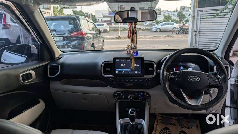 Hyundai Venue S Diesel, 2023, Diesel