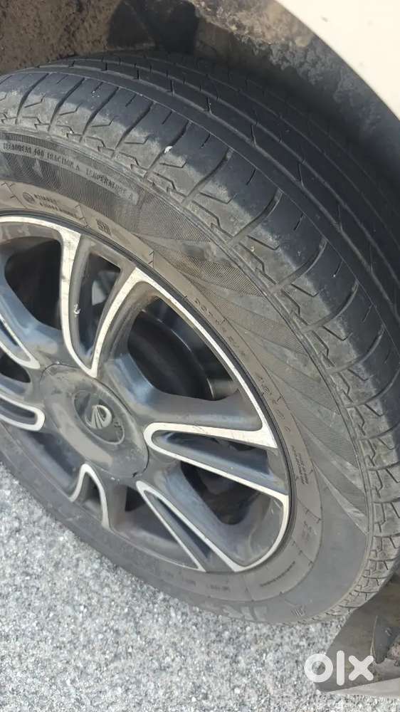 Mahindra Marazzo M8 7 Str 2018