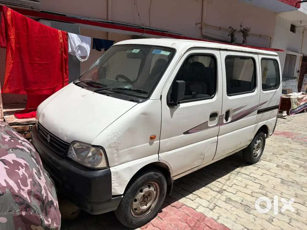Maruti Suzuki Eeco 2016
