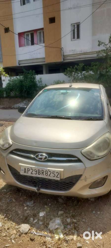 Hyundai Grand I10 2012 Car