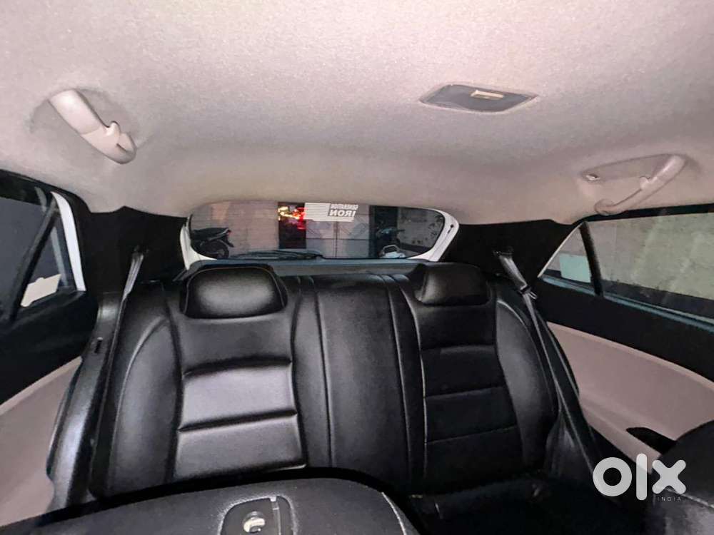 Hyundai Diesel Asta Model 2016 For Sale