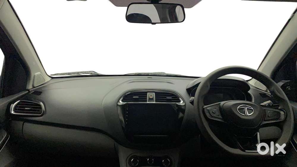 Tata Tiago 1.2 Revotron Xt Option, 2022, Petrol