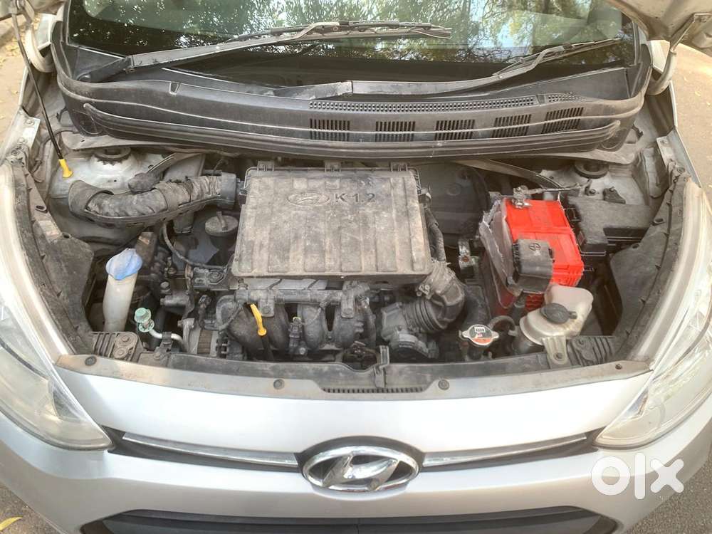 Hyundai Grand I10 Asta Option, 2016, Petrol